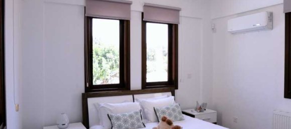 4 Schlafzimmer Villa in Paphos, Cyprus, Nr. 6612 14