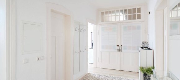 3 bedrooms Apartment in Reutlingen, Germany No. 286476 2