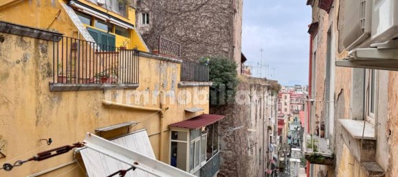 1 Schlafzimmer Wohnung in Naples, Italy, Nr. 188489 8