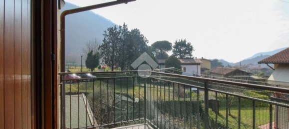 Вилла с 3 спальнями в Гардоне Ривьера, Италия № 119570 22