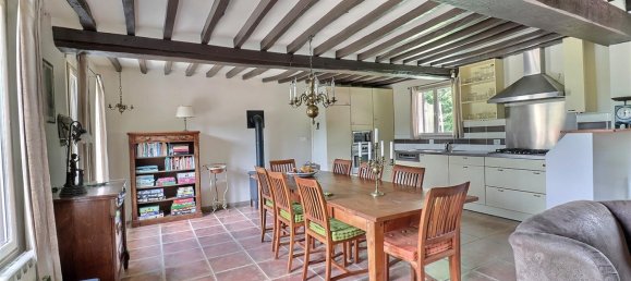 6 bedrooms House in Seine-Maritime, France No. 361745 4