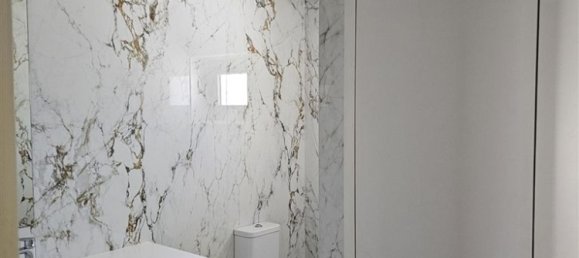 5 bedrooms House in Vila Nova de Gaia, Portugal No. 16760 36