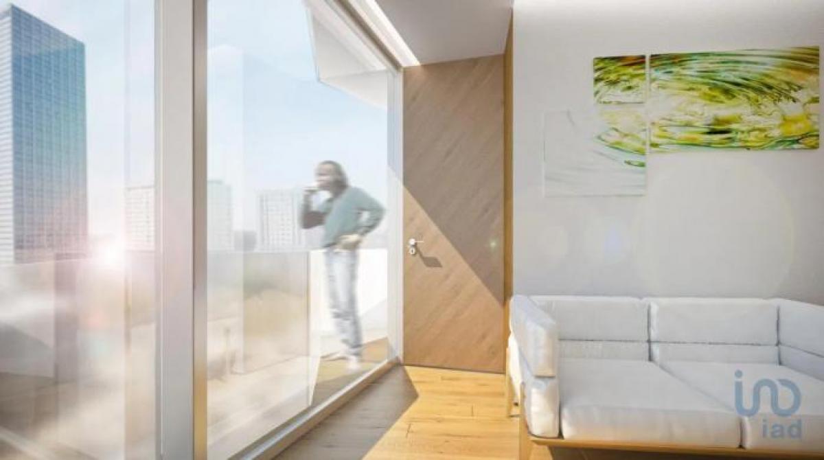 Квартира с 2 спальнями в Порту, Португалия № 2386