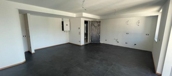 Apartamento de 3 habitaciónes en Cles, Italy No. 178868 2