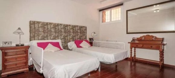 6 غرف نوم فيلا في Benalmadena, Spain رقم 141846 32