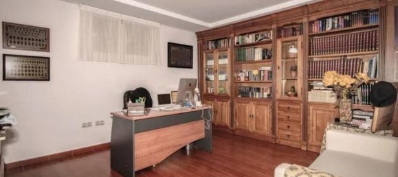 6 غرف نوم فيلا في Benalmadena, Spain رقم 141846 26