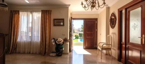 6 غرف نوم فيلا في Benalmadena, Spain رقم 141846 11