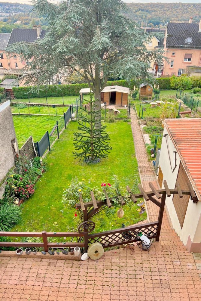 6 chambres Maison à Nilvange, France No. 155032