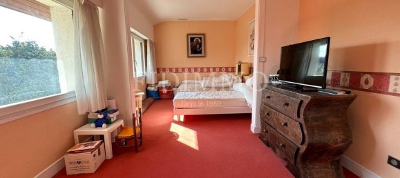 3 Schlafzimmer Haus in Ormesson-sur-Marne, France, Nr. 188334 11