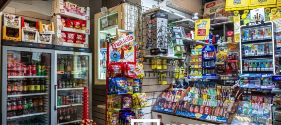 1 room Commercial property in Rome, Italy No. 277623 11