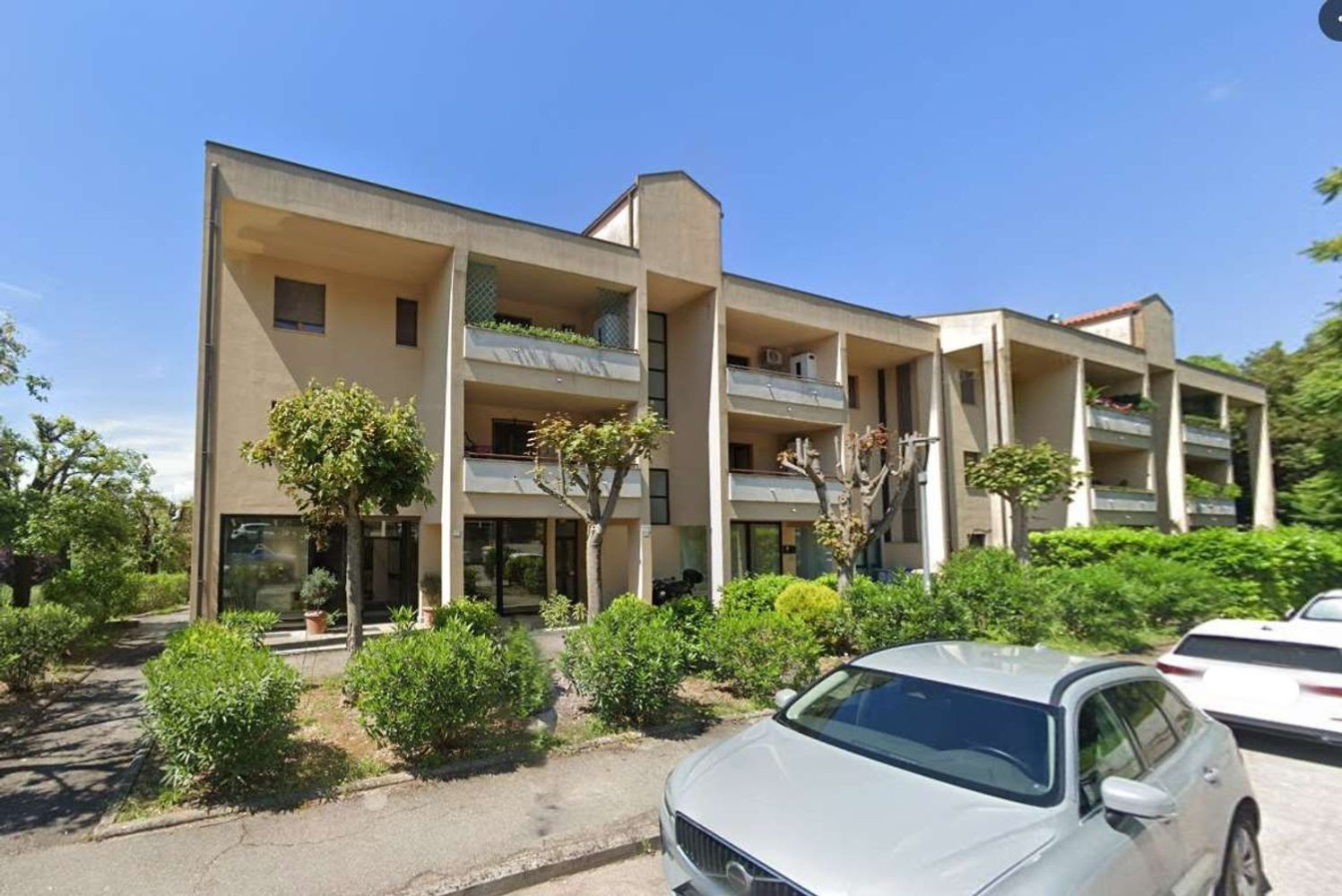 4 bedrooms Apartment in Perugia, Italy No. 358135