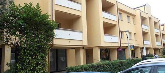 4 bedrooms Apartment in Perugia, Italy No. 358135 11