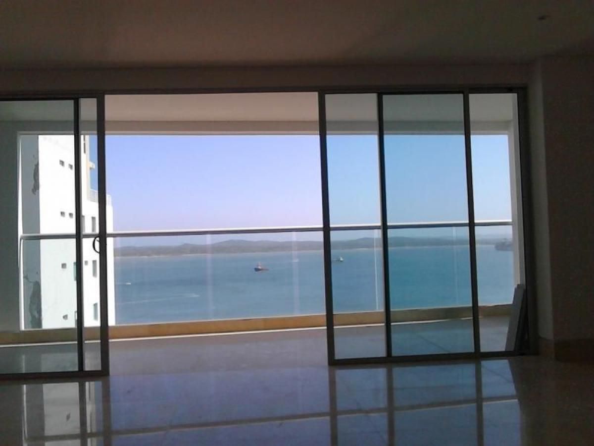 Casa de 3 dormitorios en Bolívar, Colombia No. 5896