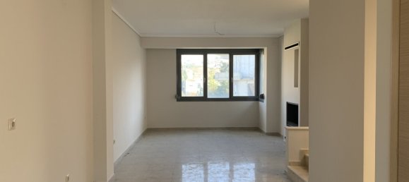 3 bedrooms Property in Panorama, Greece No. 3743 6