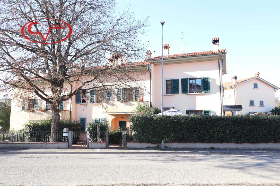 7-Zimmer Haus in Bucine, Italy, Nr. 234415