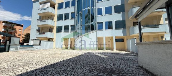 3 bedrooms Apartment in Chieti, Italy No. 272318 35