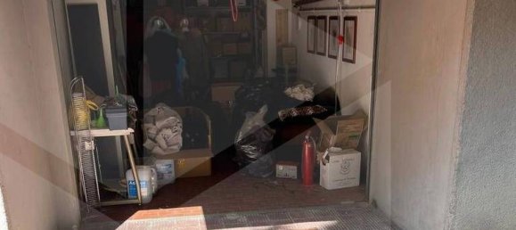 1-Zimmer Garage in Milan, Italy, Nr. 241185 5