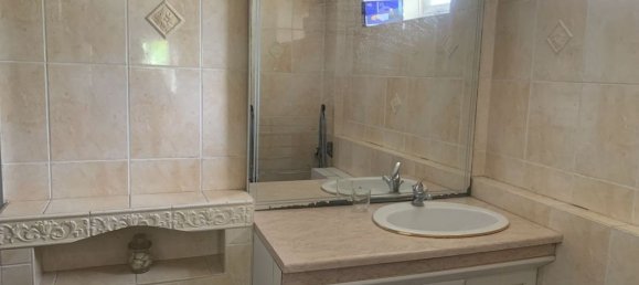 2 bedrooms House in Fredille, France No. 249300 13