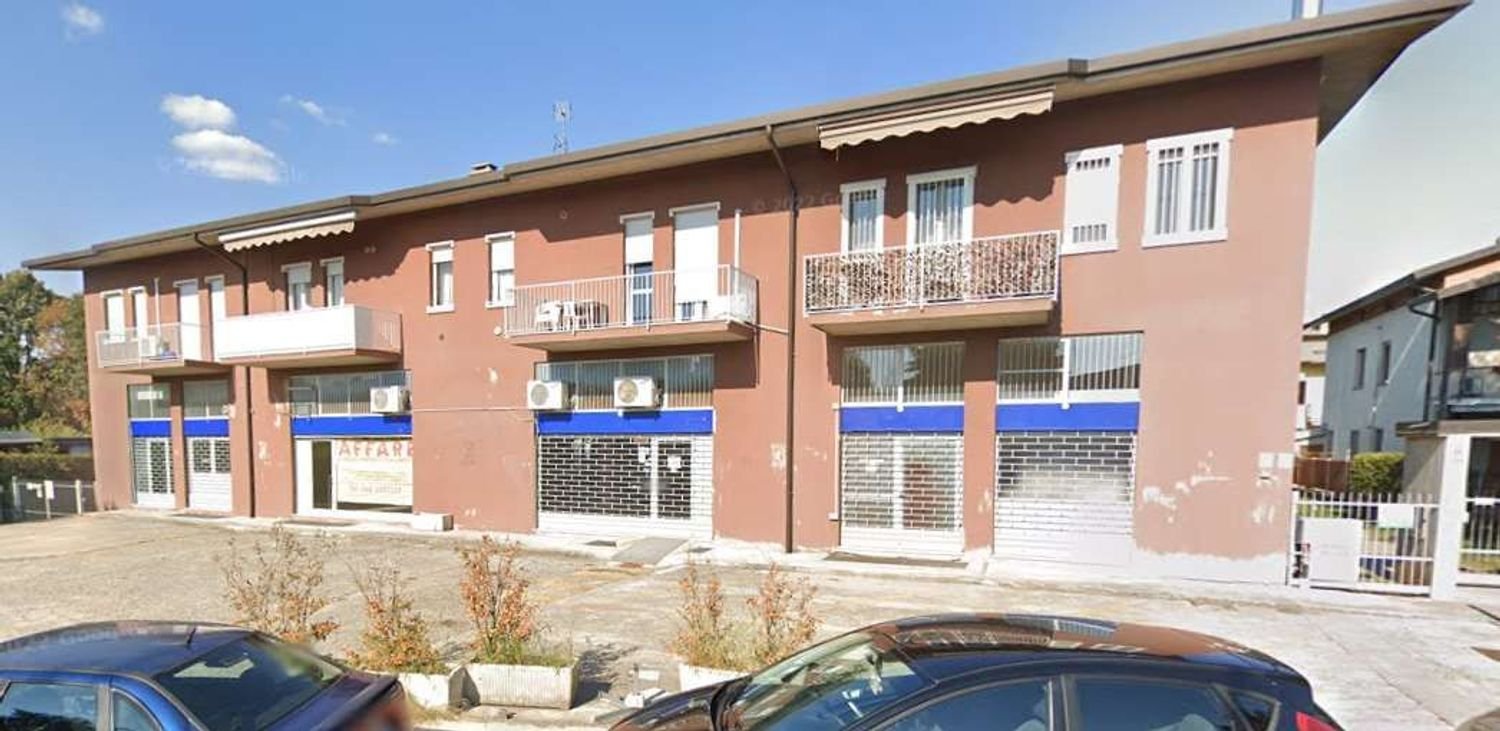 6-Zimmer Wohnung in Stezzano, Italy, Nr. 295722