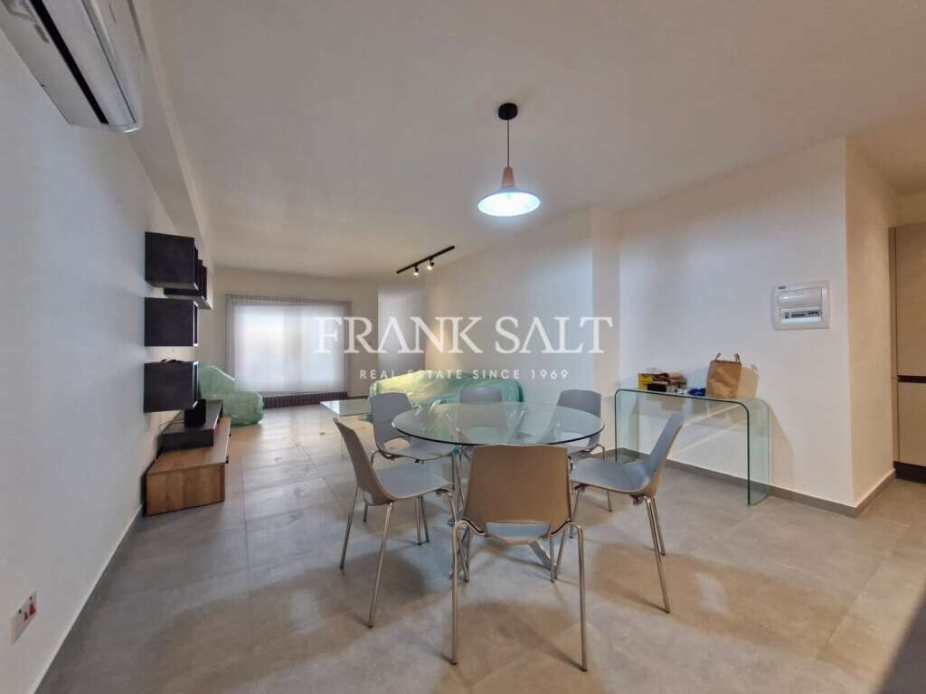 2 Schlafzimmer Penthouse in Tarxien, Malta, Nr. 8145