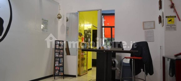 2غرفة عقار تجاري في Genoa, Italy رقم 353326 9