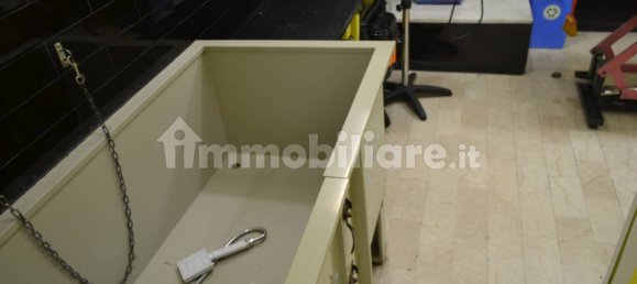 2غرفة عقار تجاري في Genoa, Italy رقم 353326 36