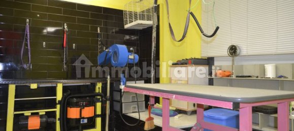 2غرفة عقار تجاري في Genoa, Italy رقم 353326 3