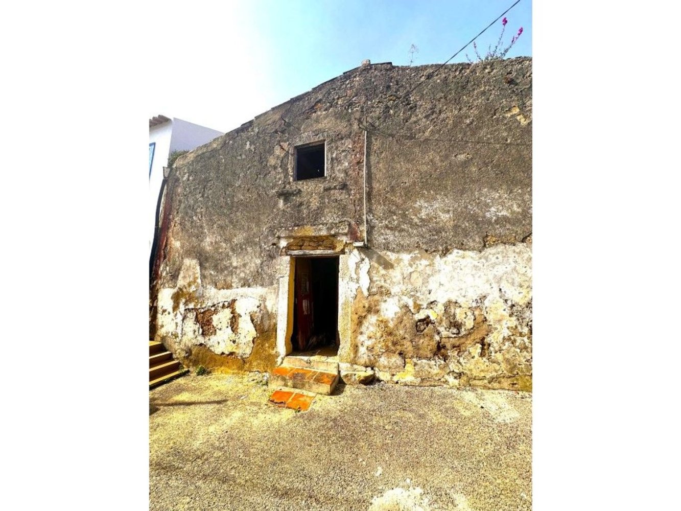 1 bedroom House in Bucelas, Portugal No. 191729