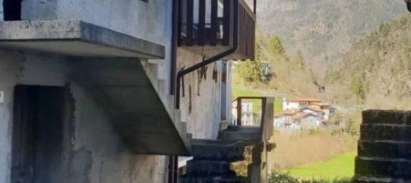 5 rooms House in Pordenone, Italy No. 36749 9