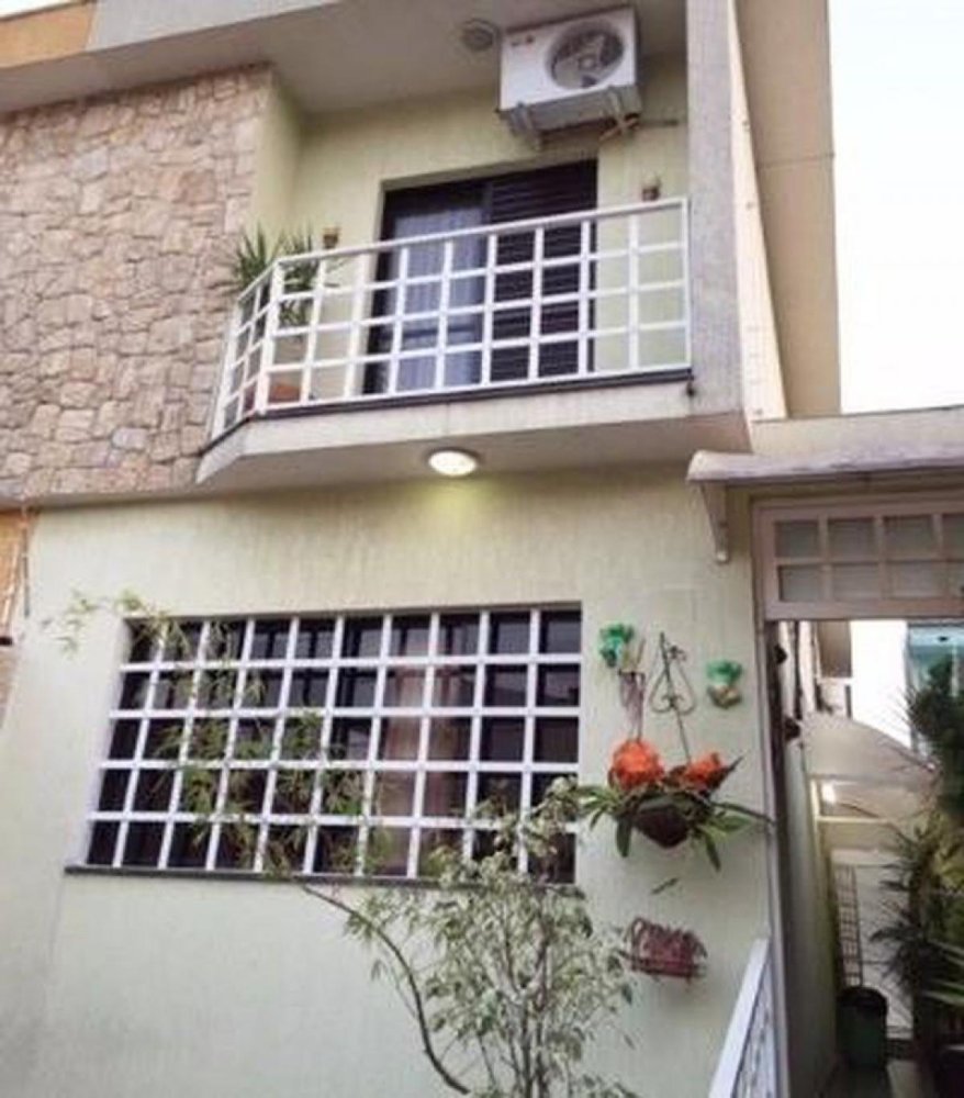 3 bedrooms House in Sao Paulo, Brazil No. 451576