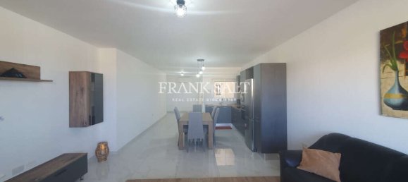 3 bedrooms Maisonette in Zebbug, Malta No. 11542 3