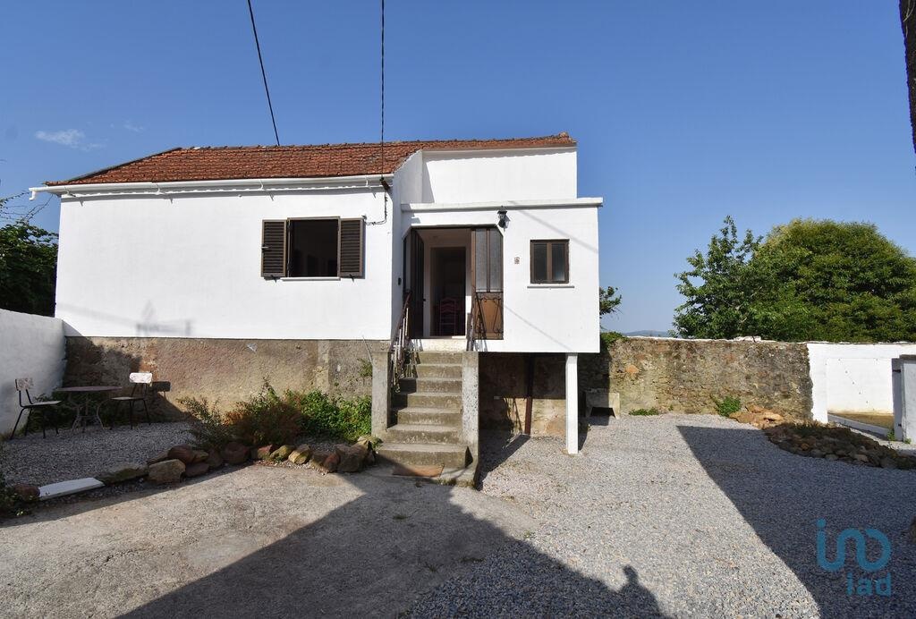 Casa de 2 dormitorios en Penela, Portugal No. 204125
