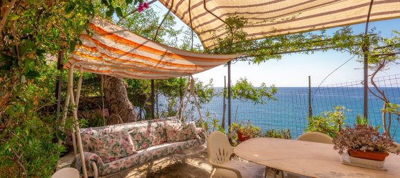 5 bedrooms Villa in Imperia, Italy No. 322787 8