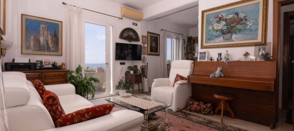 5 bedrooms Villa in Imperia, Italy No. 322787 12