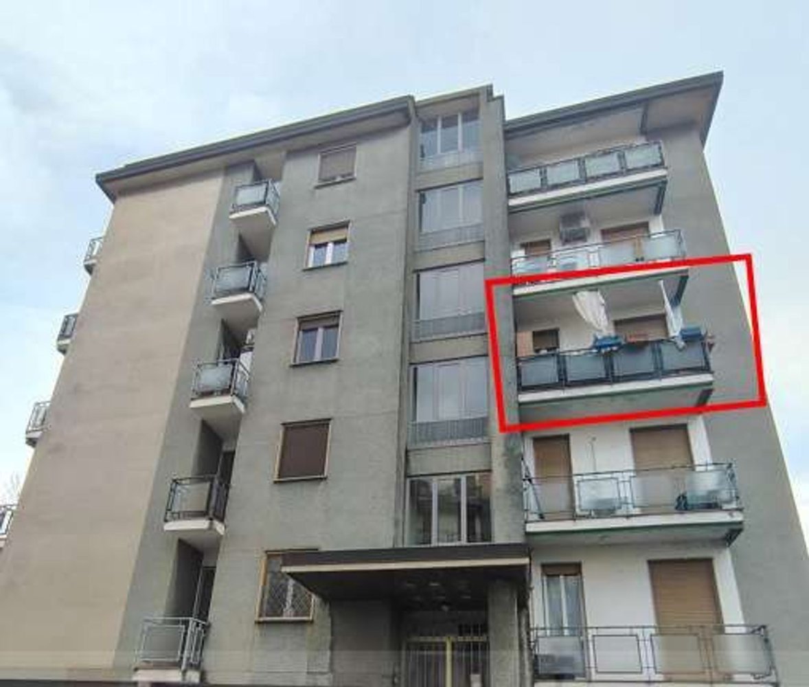 2غرفة شقة في Rivolta d'Adda, Italy رقم 333734