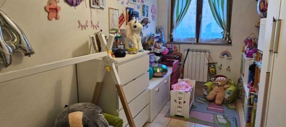 3 rooms Apartment in Fucecchio, Italy No. 254500 4