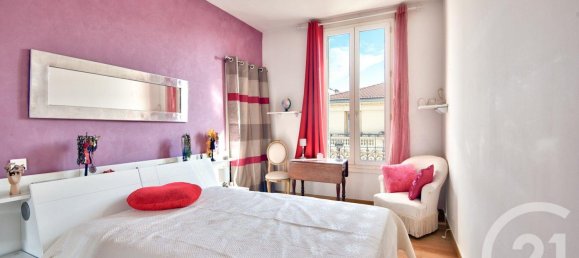 2 bedrooms Apartment in Nice, France No. 331695 4