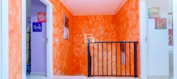 3 bedrooms House in Adeje, Spain No. 150887 4