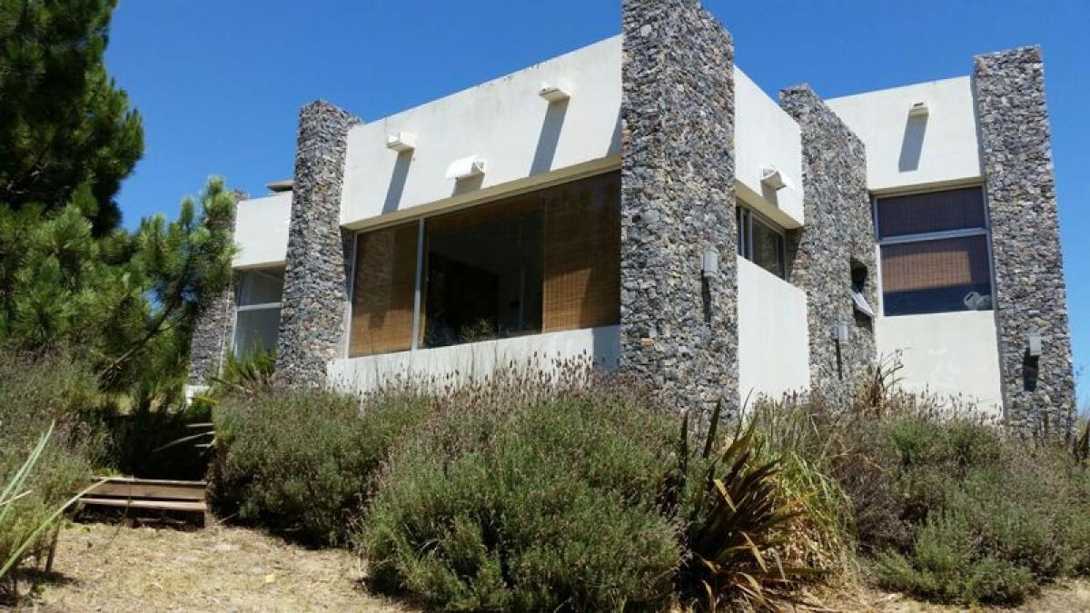 2 bedrooms House in Mar del Plata, Argentina No. 99705