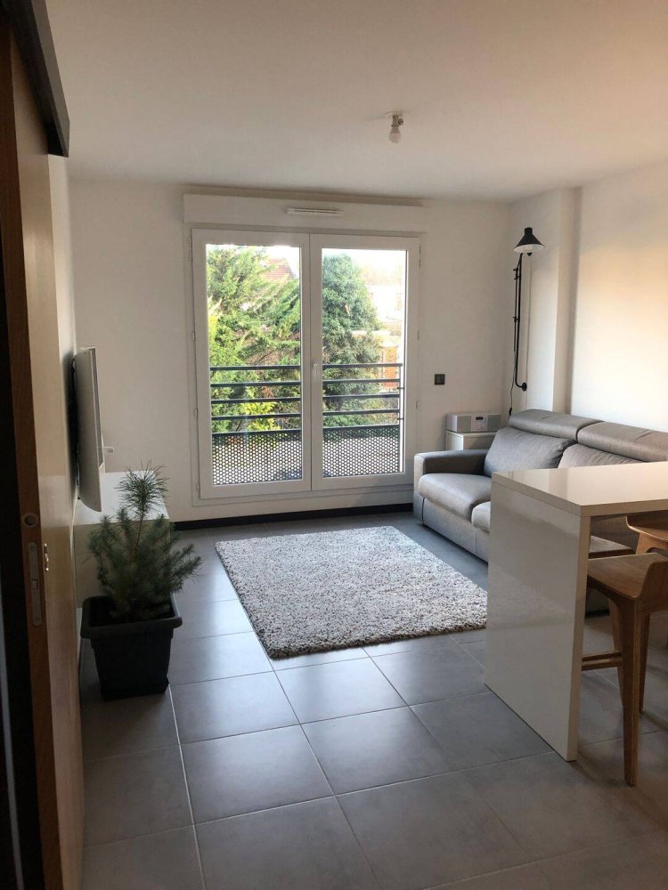 1 Schlafzimmer Wohnung in Bondy, France, Nr. 327041