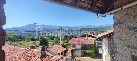 5 bedrooms House in Castellamonte, Italy No. 357005 40