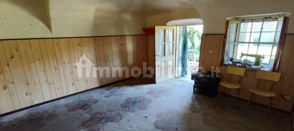 5 bedrooms House in Castellamonte, Italy No. 357005 16