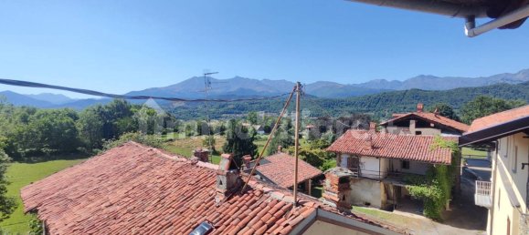 5 bedrooms House in Castellamonte, Italy No. 357005 39