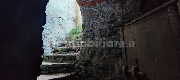 5 bedrooms House in Castellamonte, Italy No. 357005 42