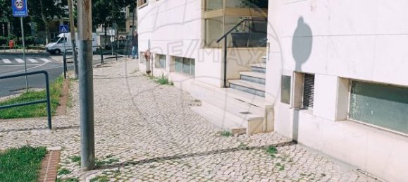 Entrepôt à Lisbon, Portugal 522m² No. 74942 6