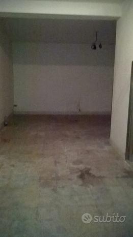 55m² Garage in Vico del Gargano, Italy No. 251422