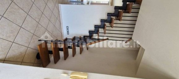 Apartamento de 2 dormitorios en Longiano, Italy No. 345010 9