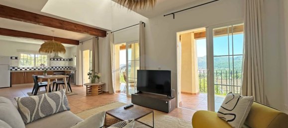 3 bedrooms House in Jalon, Spain No. 183605 3