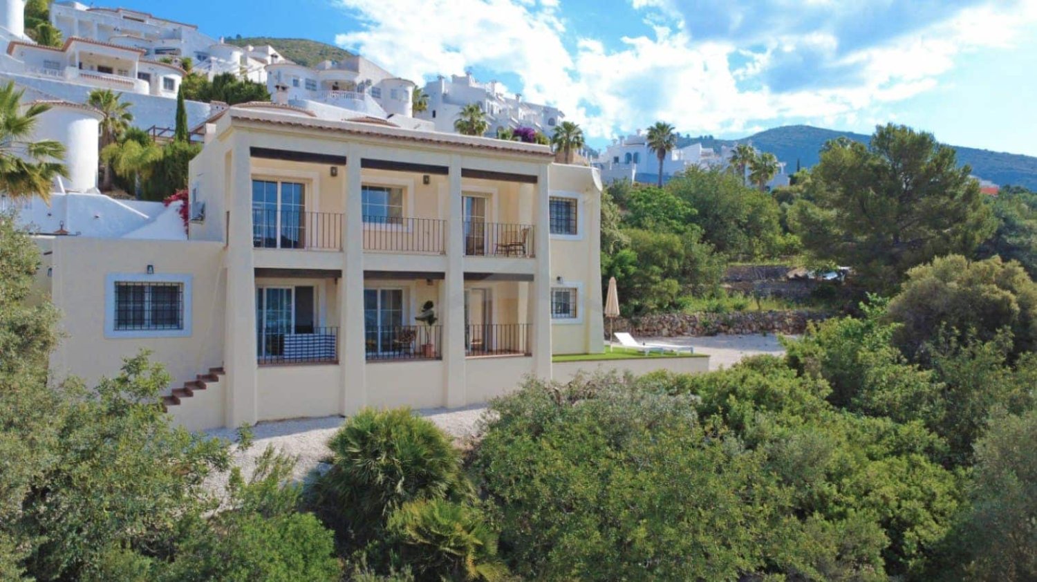 3 bedrooms House in Jalon, Spain No. 183605