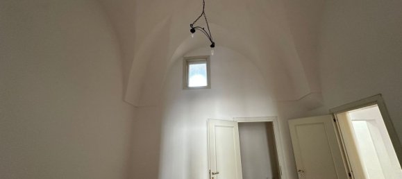 6 bedrooms Apartment in Veglie, Italy No. 78954 8